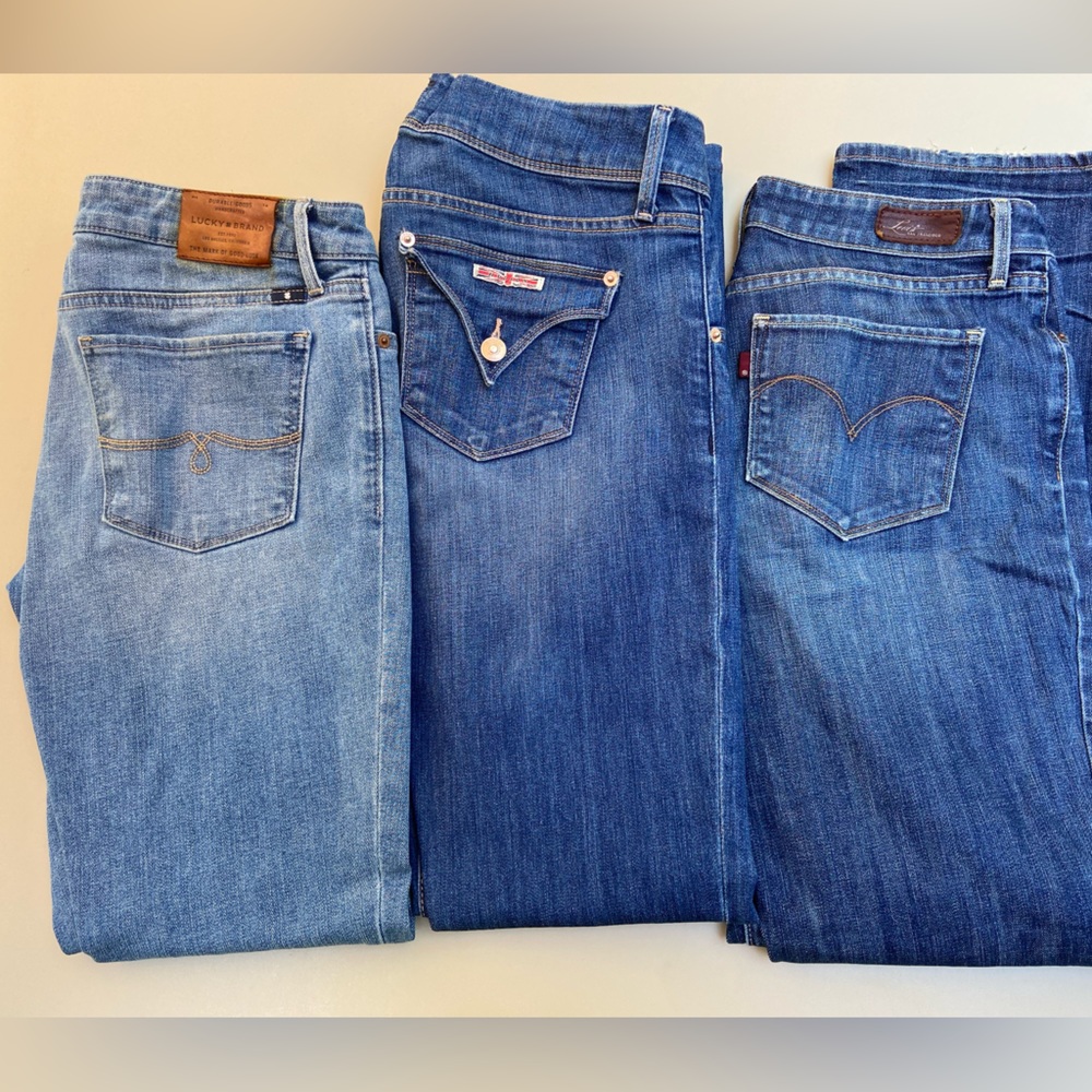 5 pairs of women’s designer jeans